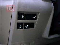 تۆیۆتا لاند کروزەر